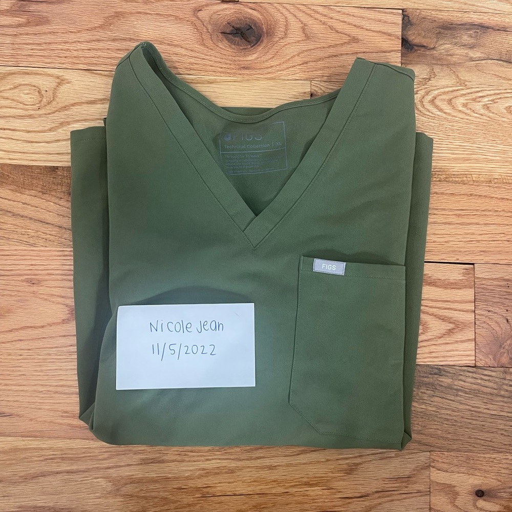 Figs XL Catarina Dark Olive Scrub Top